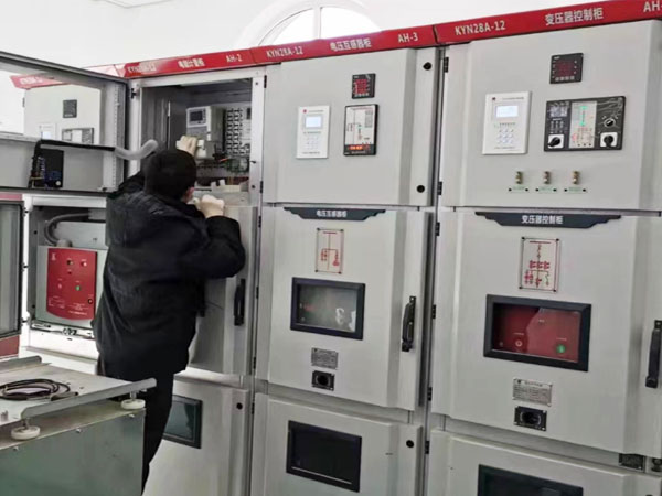 配电箱厂家关于变压器与配电柜接线注意事项